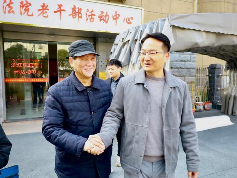 在数字洪流中寻找创新的灵感——网络科技工作室的发展趋势